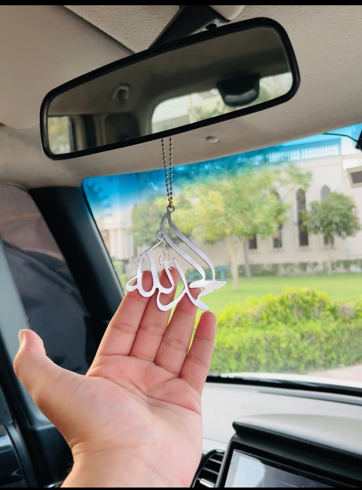 Alhamdulillah Car hang
