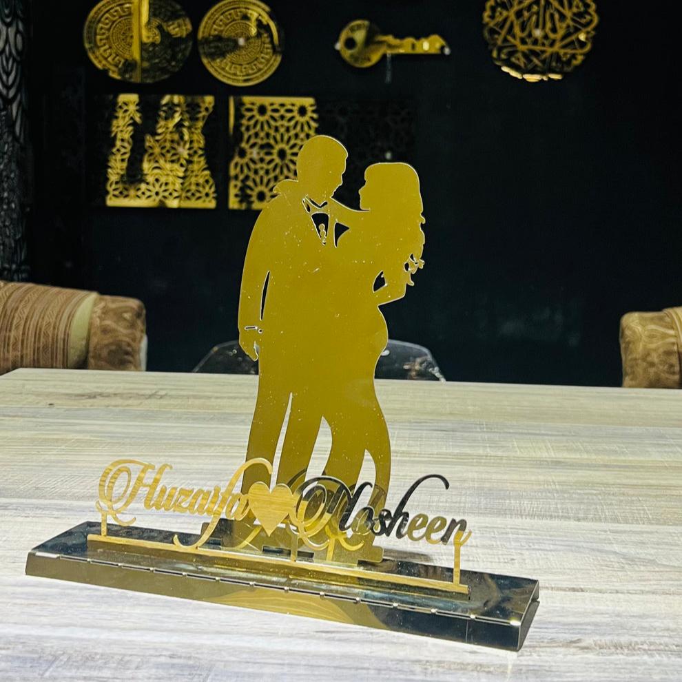Couple Name stand